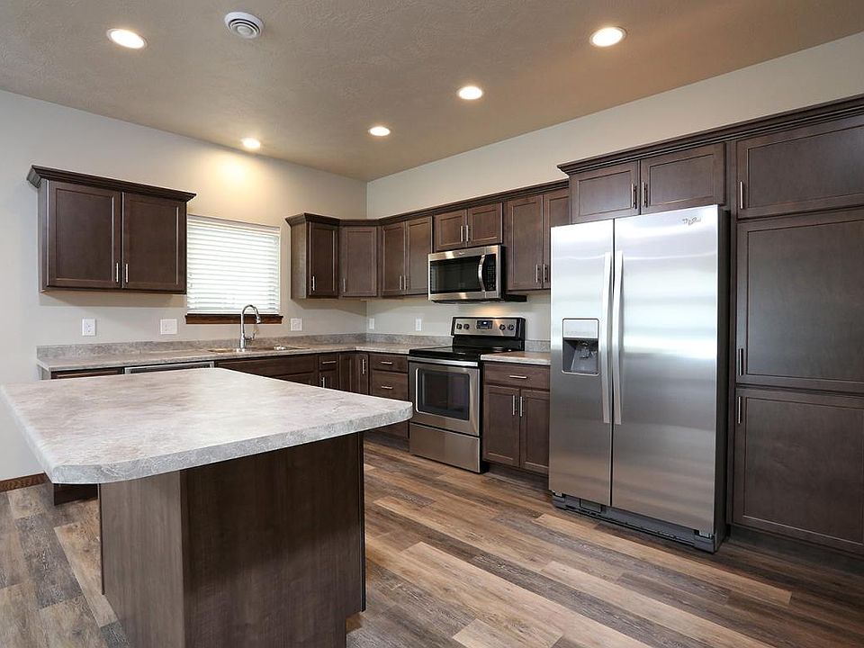 LA QUINTA TOWNHOMES 500 W Cascade St Sioux Falls SD Zillow