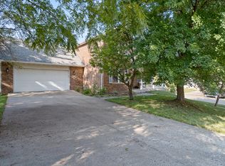 803 Windermere Dr, Columbia, MO 65203