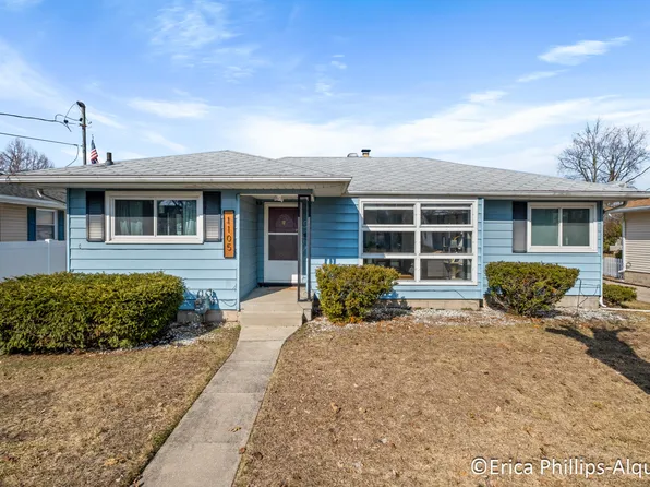 1105 Den Hertog St SW, Wyoming, MI 49509