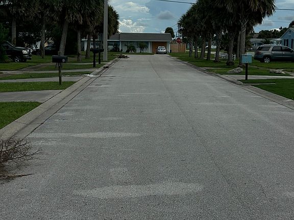 3rd image of 31 Cypress Cir #A