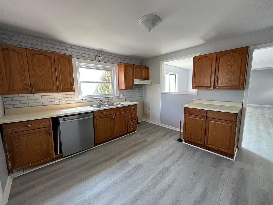 1st image of 59 Park Ave