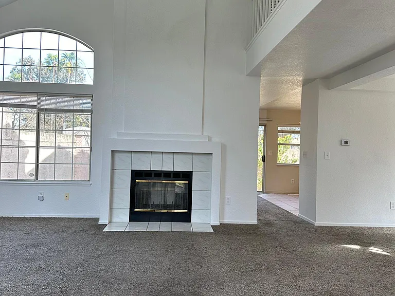 418 Kinsmill Ct — Photo 14