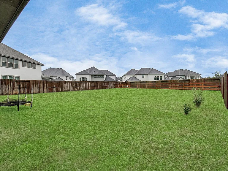 5411 Cavall Rd — Photo 41