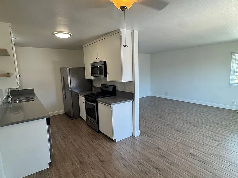 1636 Coriander Dr #A-D — Photo 5