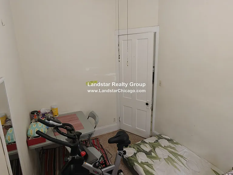 1233 Chicago Ave #11 — Photo 13
