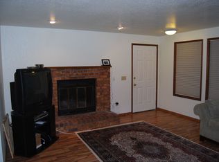 685 NW Atalanta Way APT 3, Oak Harbor, WA 98277