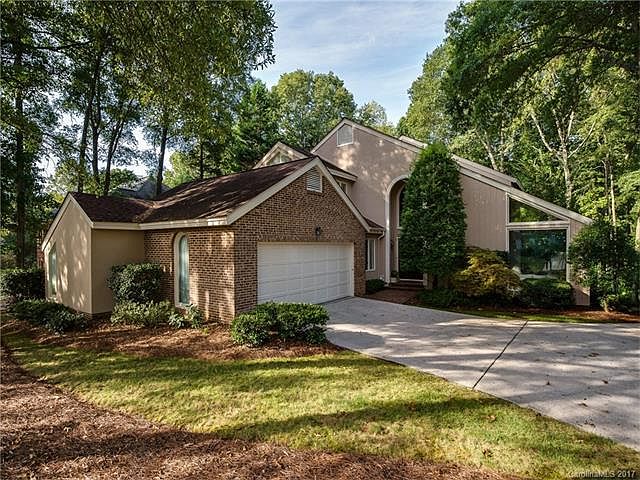 1st image of 4910 Broad Hollow Dr