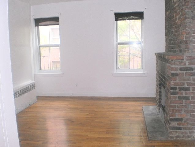 1st image of 92 Horatio St APT 3