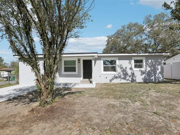 4208 E Sandalwood Cir S, Tampa, FL 33617
