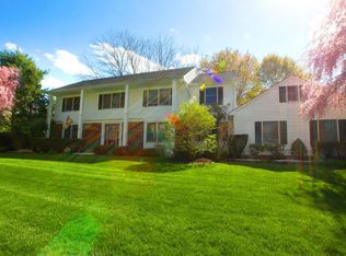 37 Polly Way, Middletown, NJ 07748