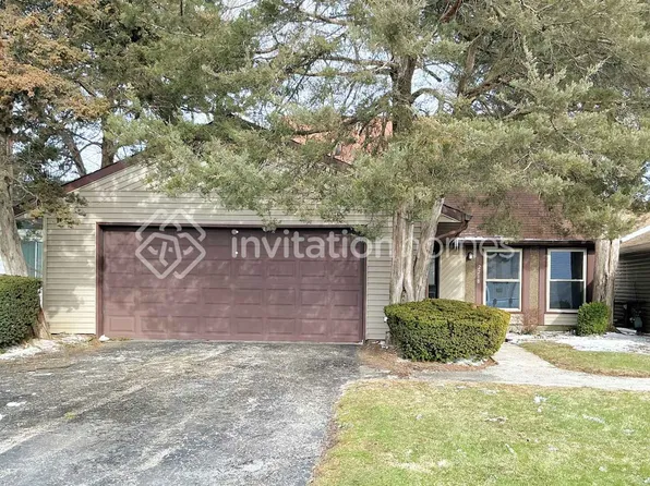 2218 Jasmine Dr, Crest Hill, IL 60403