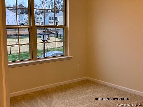5th image of 593 Stockton Way Lot 43