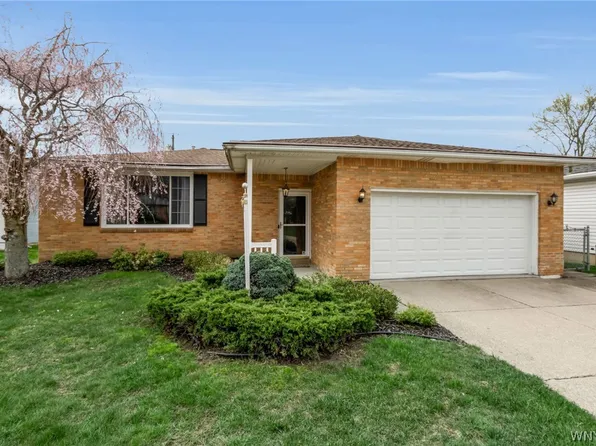 67 N Transit Hill Dr, Depew, NY 14043