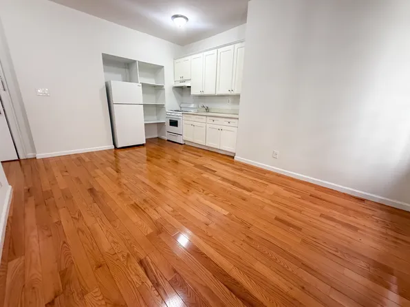 160 Fenimore Street image 1 of 3