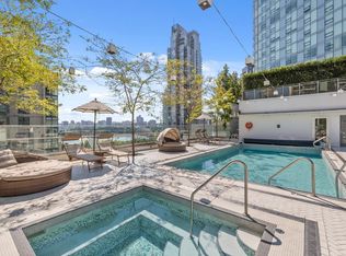 499 Pacific St #201, Vancouver, BC