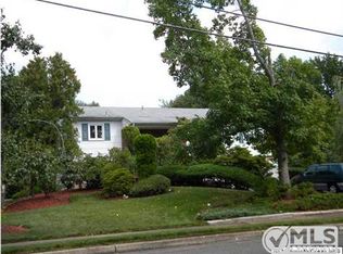 63 Robertsville Rd, Marlboro, NJ 07746