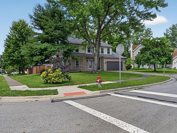 4th image of 512 Barden Ct