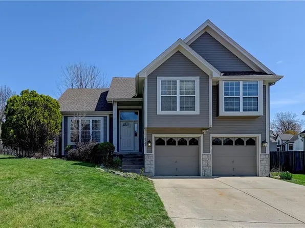 8703 N Carson Ave, Kansas City, MO 64153