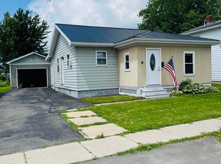 50 Church St, Rouses Pt, NY 12979