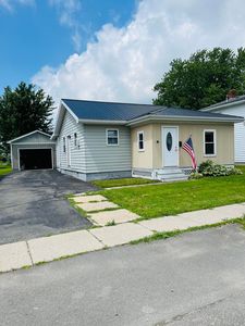 50 Church St, Rouses Pt, NY, 12979