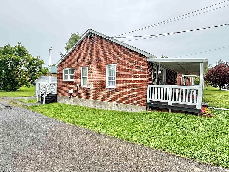 Listing photo 4