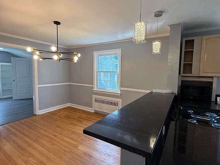 2261 Mountain Ave — Photo 10