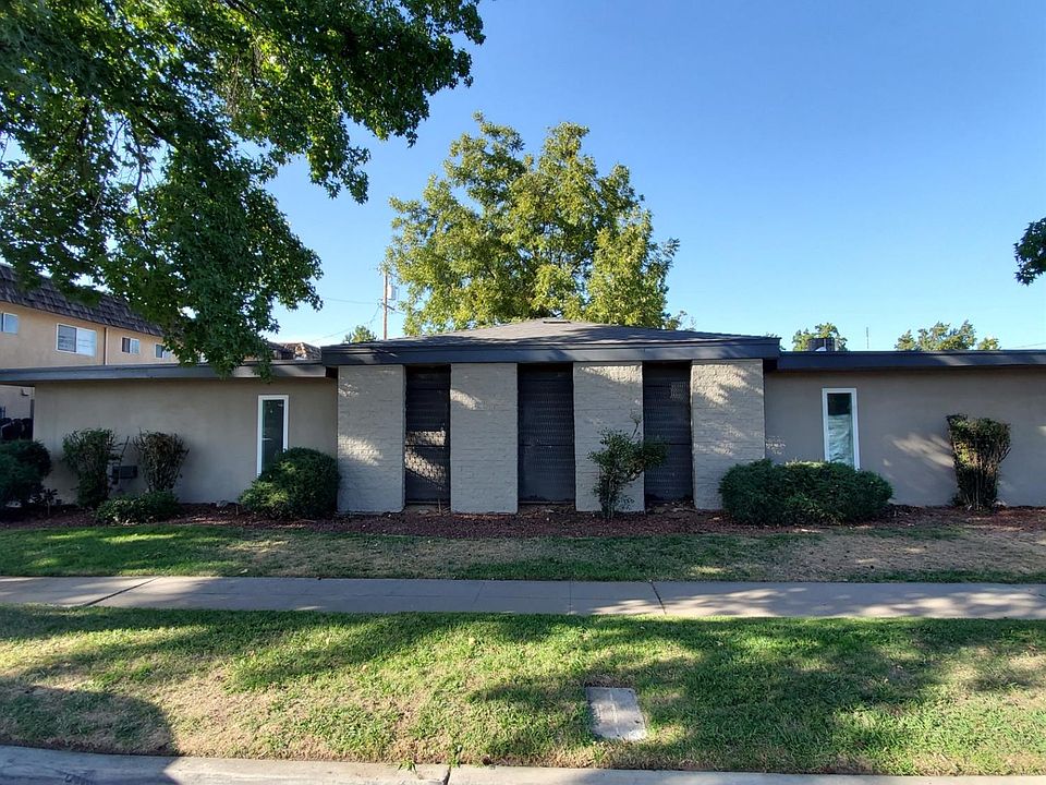 1st image of 3319 E Fairmont Ave