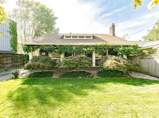 150 NE Holland St, Portland, OR 97211