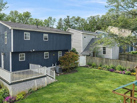 2nd image of 36 Azalea Ln Unit 36