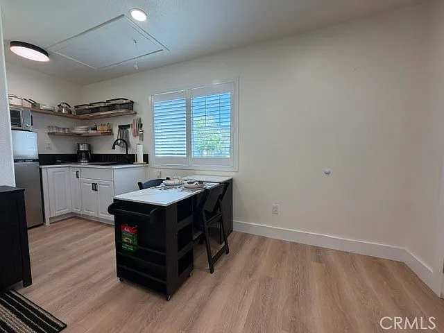 Studio, 500 sqft, $2,200 — Photo 4