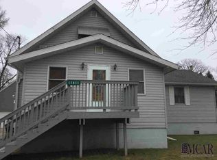 10708 Elmhurst St, Luna Pier, MI 48157