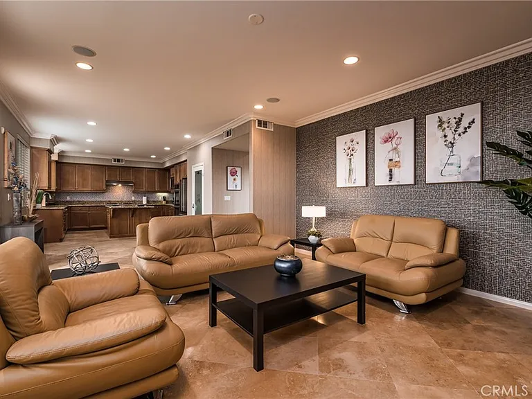 1688 Crest View Pl — Photo 16
