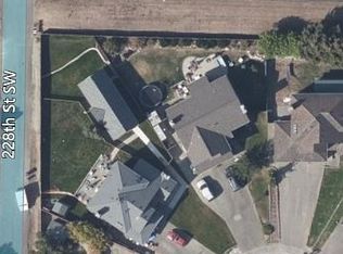 22820 14th Pl W, Bothell, WA 98021