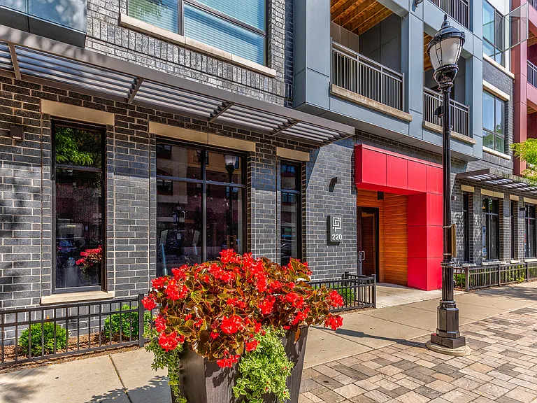 Welcome To Clearpoint Apartment Homes