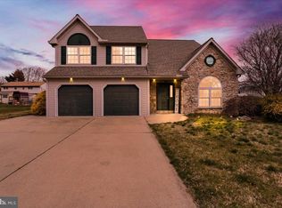 4729 Williams Ave, Reading, PA 19606