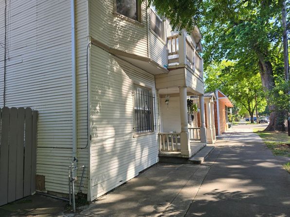 2025 12th St, Sacramento, CA 95818