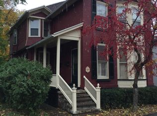 17 Greenwood St #UP, Rochester, NY 14608