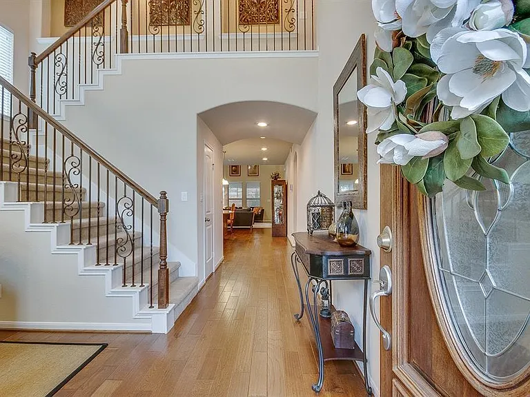 17503 Fechser Ln — Photo 3