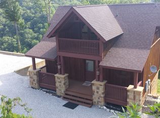 226 Foxwood Dr, Caryville, TN 37714