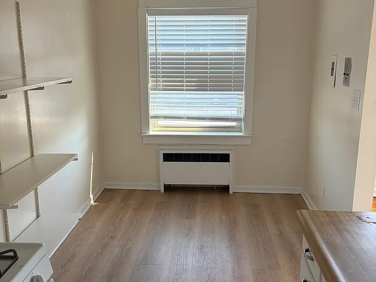 15127 Lake Ave #305 — Photo 1