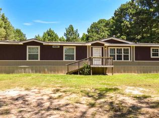 922 Pheasant Rd, Gladewater, TX 75647