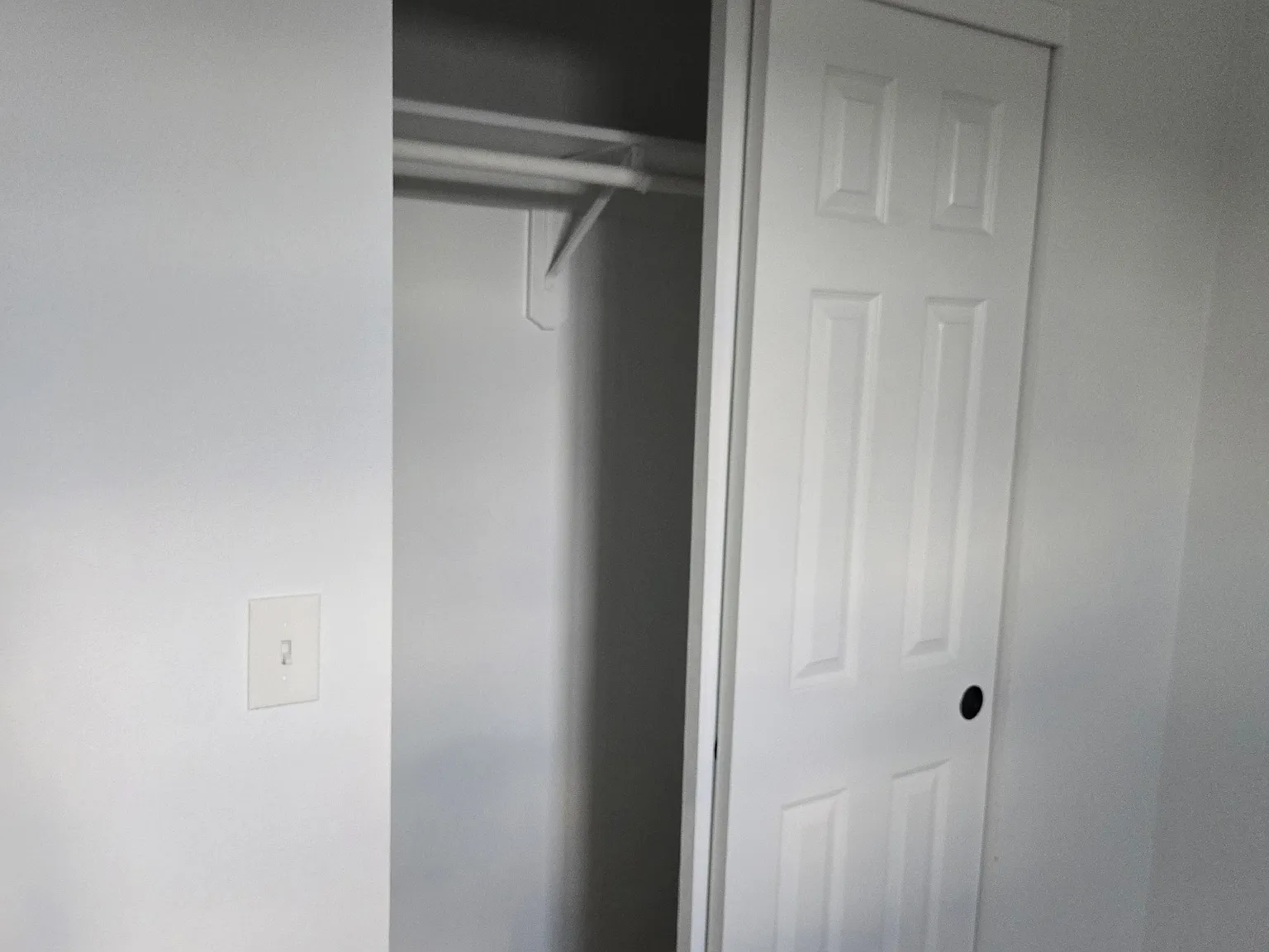 2 bed, 1500 sqft, $2,000 — Photo 3