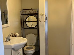 26 Barrett St, Fall River, MA 02724