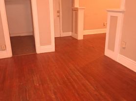 166 George St W