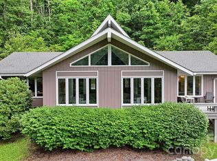 560 Winchester Creek Rd, Waynesville, NC 28786
