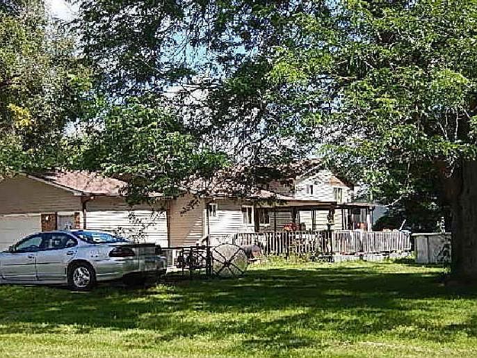 2nd image of 7139 W Mount Morris Rd