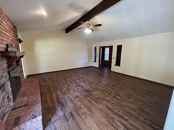 3rd image of 11711 Sagamore Dr