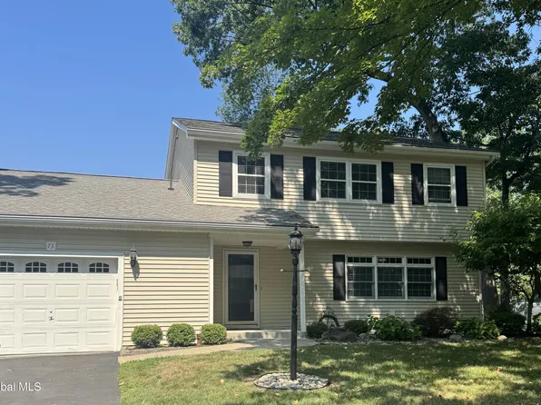 73 Coventry Court, Voorheesville, NY 12186