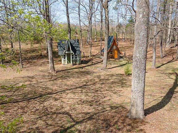 5th image of 277 Yadkin Valley Rd