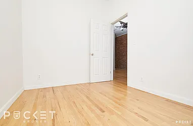 Rented by PocketBroker Inc